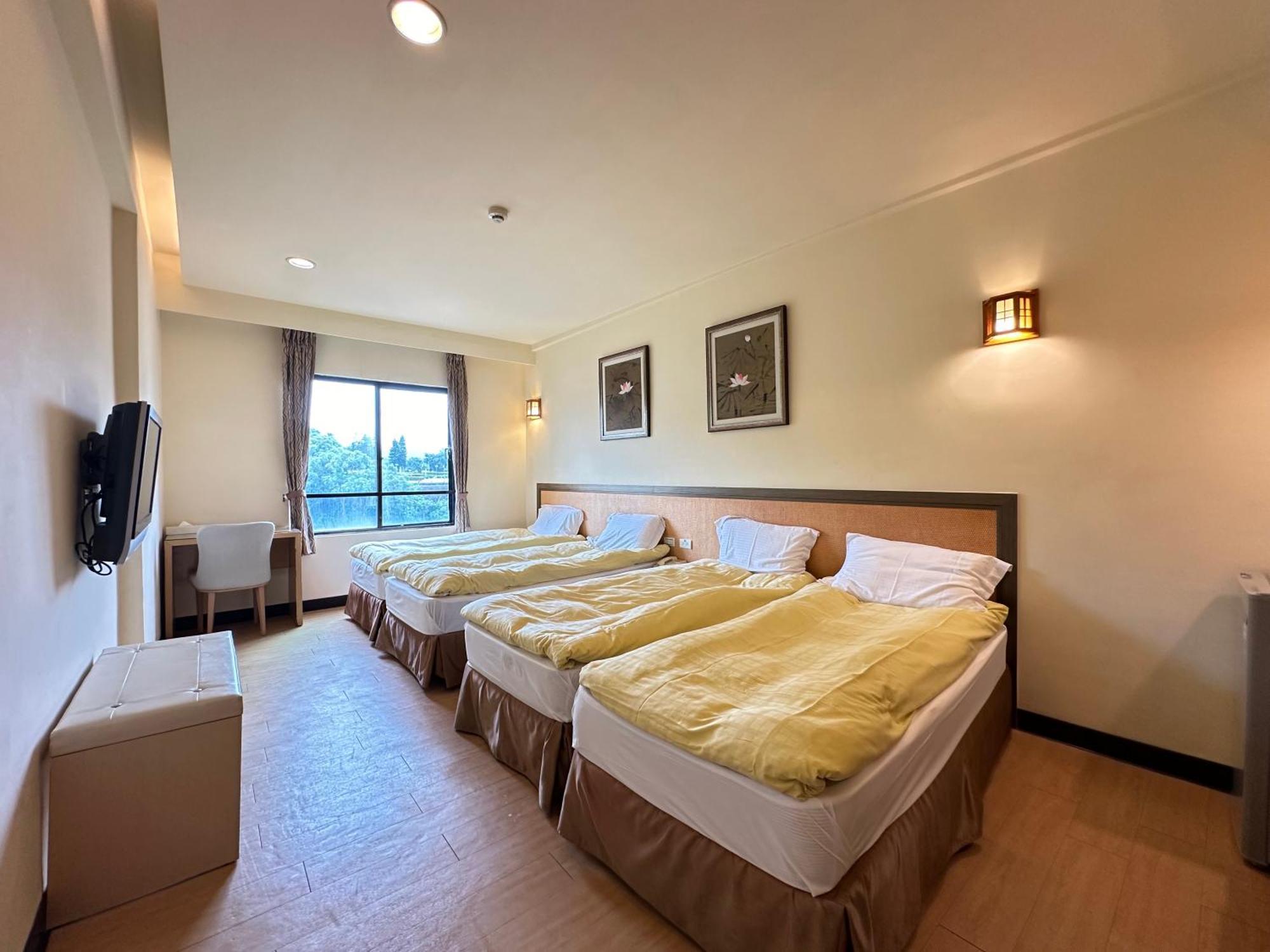 Chientan Youth Hotel Тайпей Екстериор снимка